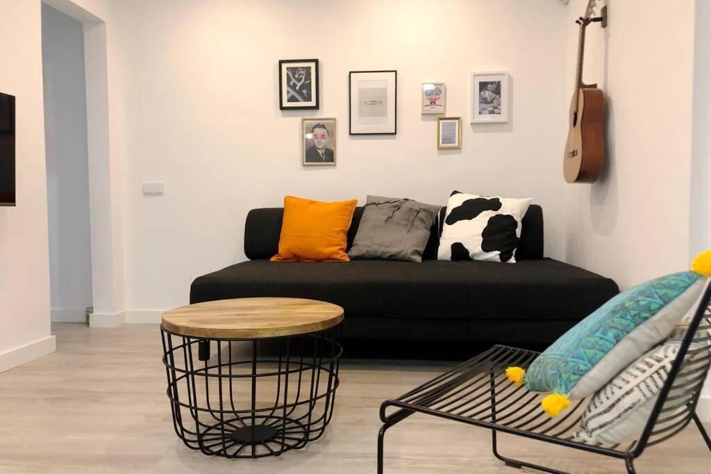 M5 Cool Terrace. Metro 1 Min. Center 15' By Metro Apartman Esplugues de Llobregat Kültér fotó