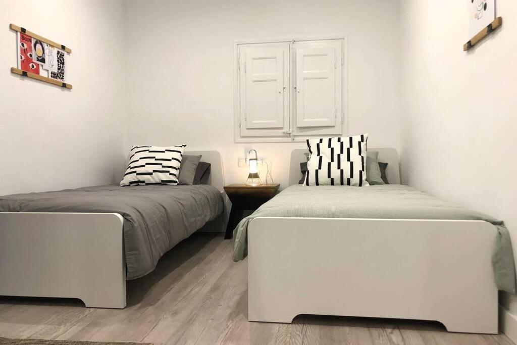 M5 Cool Terrace. Metro 1 Min. Center 15' By Metro Apartman Esplugues de Llobregat Kültér fotó